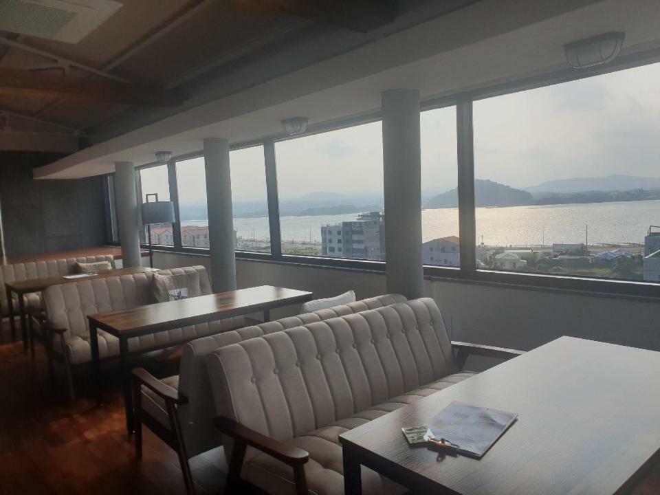 Blue Mountain Hotel Songsan-ni Exterior photo